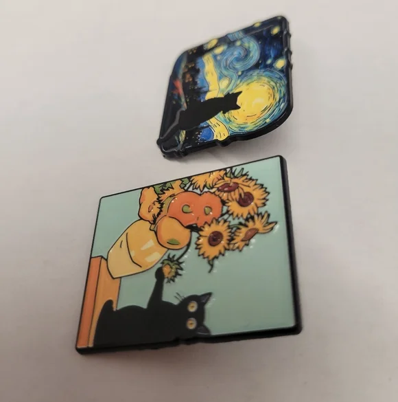 Set of 2 Anime Pins - Picture 4 of 6